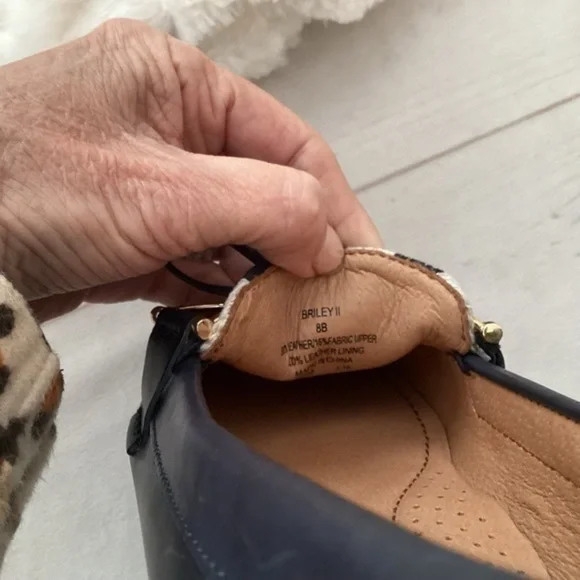 NWB RALPH LAUREN NAVY LOAFERS size 8B - Picture 4 of 7